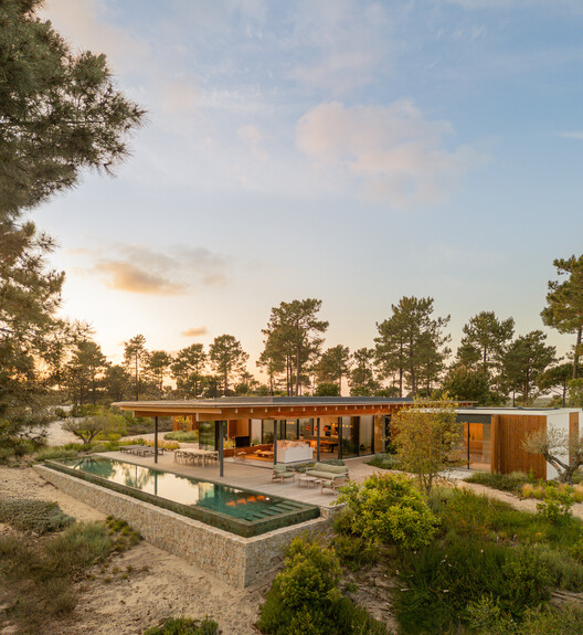 Residencia CR / Jacobsen Arquitetura Residencia CR / Jacobsen Arquitetura - Imagen 19 de 22