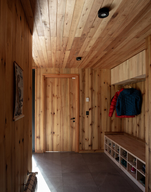 Casa Pudú / Manuel Ciarlotti Bidinost - Fotografia de Interiores, Armário, Madeira