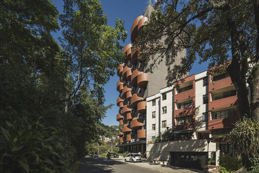 HEISS HOTEL / Plan:b arquitectos HEISS HOTEL / Plan:b arquitectos - Imagen 12 de 33