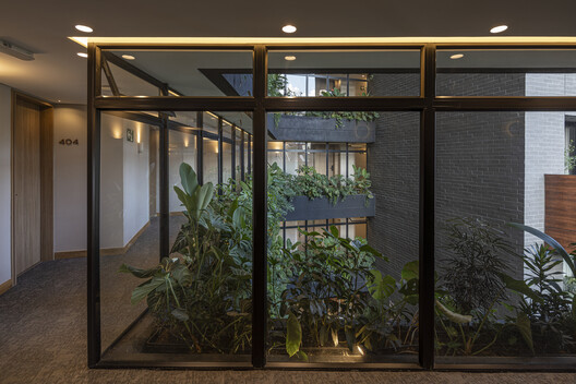 HEISS HOTEL / Plan:b arquitectos HEISS HOTEL / Plan:b arquitectos - Imagen 18 de 33