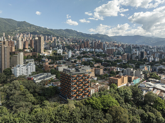 HEISS HOTEL / Plan:b arquitectos HEISS HOTEL / Plan:b arquitectos - Fotografía exterior