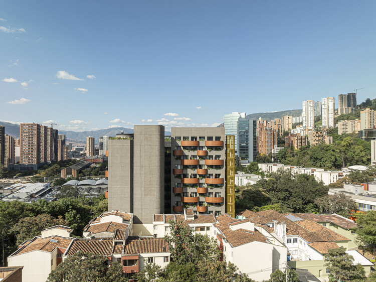 Heiss Hotel / Plan: B Architects - Figura 7 de 33