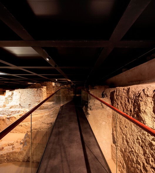 Restoration and Enhancement of the Patriarchal Cathedral of Lisbon, Installation of the Archaeological Center, and Restoration of the Upper and Lower Cloisters / Adalberto Dias Arquitecto lda - Image 21 of 37