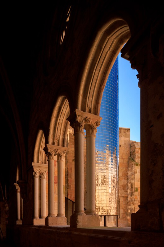 Restoration and Enhancement of the Patriarchal Cathedral of Lisbon, Installation of the Archaeological Center, and Restoration of the Upper and Lower Cloisters / Adalberto Dias Arquitecto lda - Image 9 of 37
