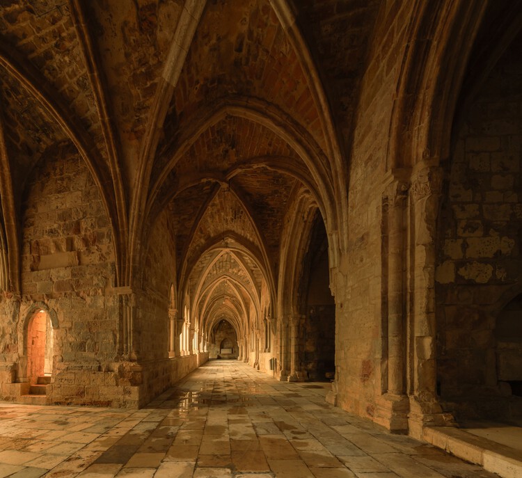 Restauración y puesta en valor de la Sede Patriarcal de Lisboa, instalación del núcleo arqueológico y restauración de los claustros superior e inferior / Adalberto Dias Arquitecto lda - Imagen 13 de 37