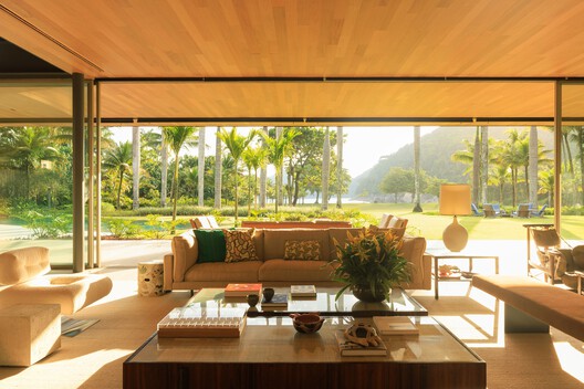 ART Residence / Jacobsen Arquitetura ART Residence / Jacobsen Arquitetura - Interior Photography, Wood, Chair