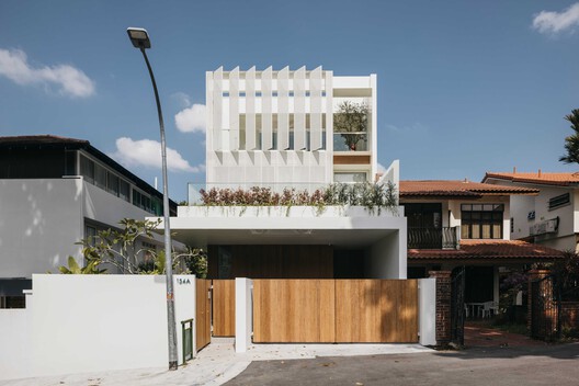 Wicker House  / Ming Architects