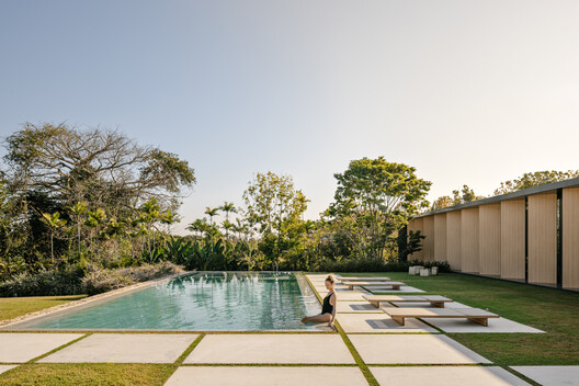 MRD Residence / Jacobsen Arquitetura MRD Residence / Jacobsen Arquitetura - Exterior Photography, Garden, Courtyard