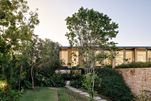 MRD Residence / Jacobsen Arquitetura MRD Residence / Jacobsen Arquitetura - Image 6 of 19