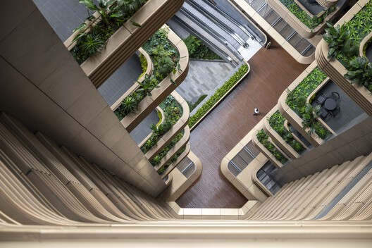 深圳前海珑湾国际人才公寓 / Foster + Partners 深圳前海珑湾国际人才公寓 / Foster + Partners - 6 的图像 18