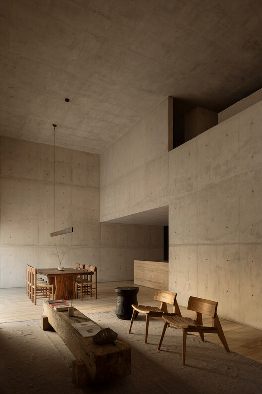 Pottery/HW Studio House-Indoor Photography, madera