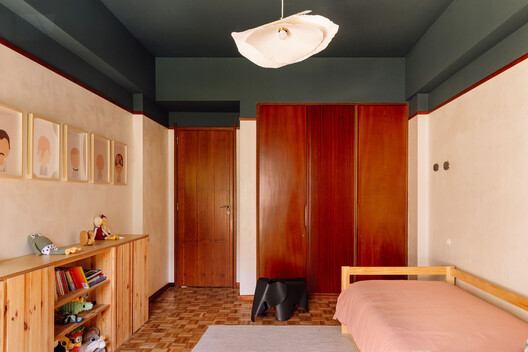 Apartamento Primeiro Esquerdo / há.atelier - Fotografia de Interiores, Dormitório, Madeira, Iluminação