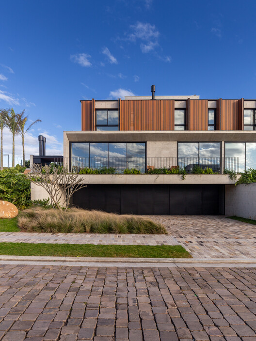 Casa RJ / Oficina Conceito Arquitetura - Fotografía exterior