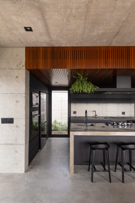 Casa RJ / Oficina Conceito Arquitetura - Fotografía interior, Cocina, Madera, Encimera