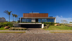 Casa RJ / Oficina Conceito Arquitetura