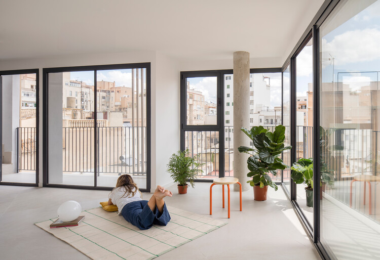 Foners / Gon Architects Edificios residenciales - Fotos interiores, Balcón