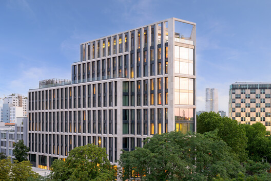 B-One Office Building / CF Møller