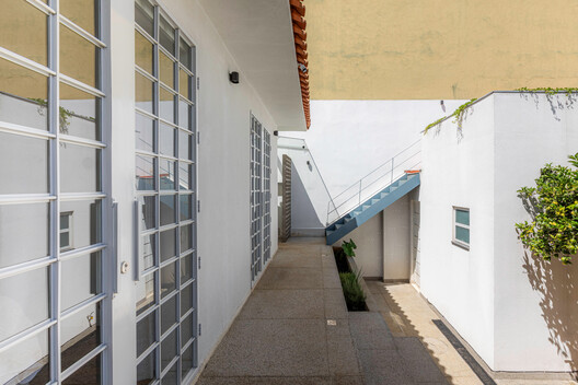 Casa Zurick / plano livre - Imagem 24 de 33