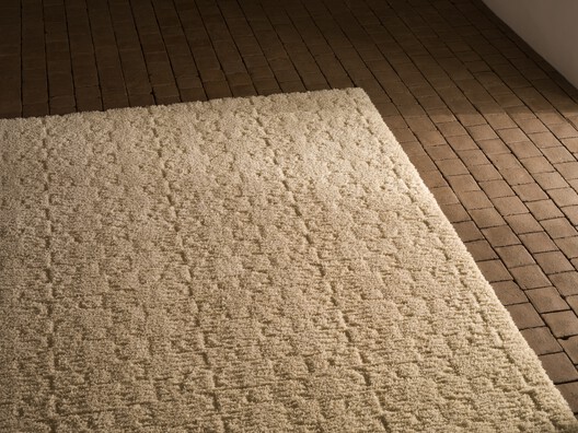 Rugs as Woven Memory: How Origin and Materiality Shape Interiors - Image 4 of 21