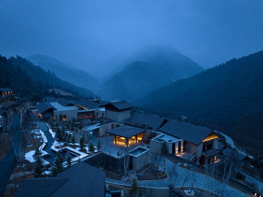 九寨沟日赛谷丽思卡尔顿隐世酒店 / WATG + CSWADI - 22 的图像 33