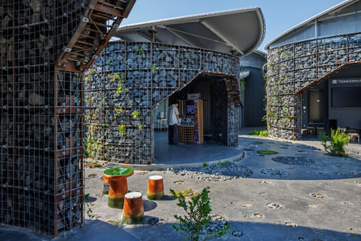 Pavilhão da Vida Futura na Expo Osaka 2025 / KOMPAS - Fotografia de Exterior