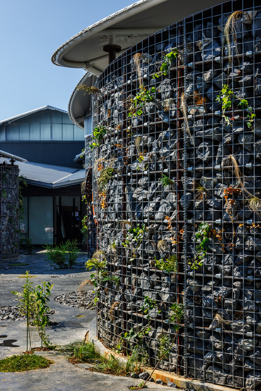 Pavilhão da Vida Futura na Expo Osaka 2025 / KOMPAS - Fotografia de Exterior