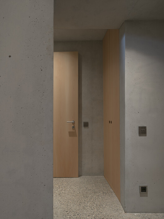 House F / celoria Architects - 室内图, 具体的