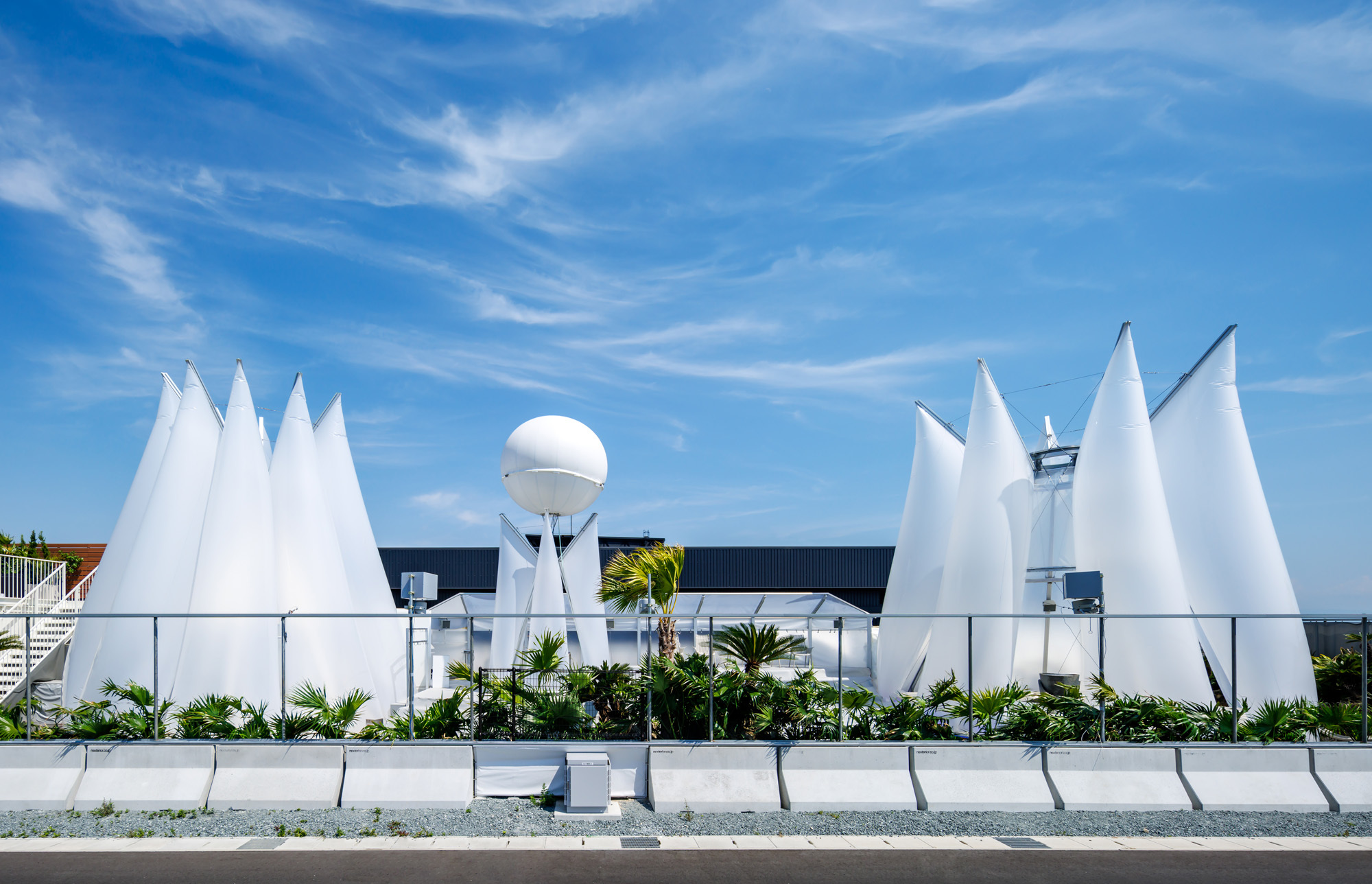 EXPO Osaka 2025 Sauna 'TAIYO TSUBOMI' / KOMPAS