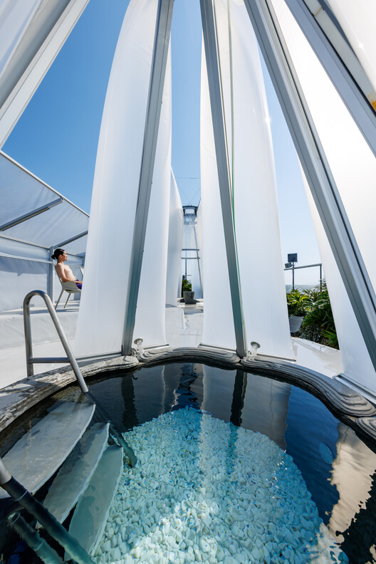 2025年大阪世博会“太阳花蕾”桑拿馆 / KOMPAS - 室内图