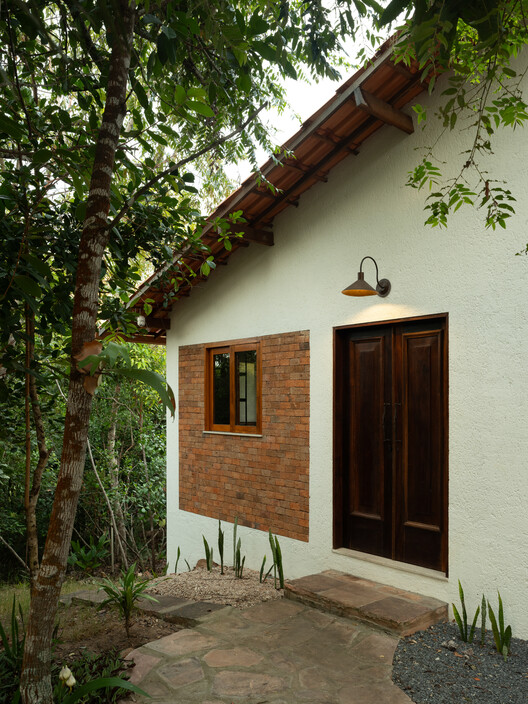 Casa Calumbi / Amanda Neuberger - Fotografia de Interiores, Madeira, Porta, Tijolo