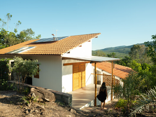 Casa Calumbi / Amanda Neuberger Casa Calumbi / Amanda Neuberger - Fotografia de Exterior, Madeira