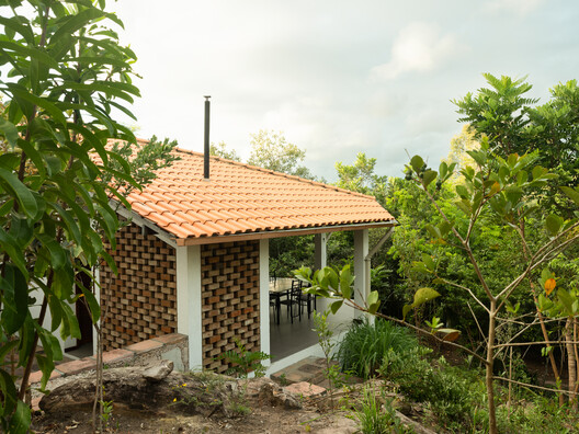 Casa Calumbi / Amanda Neuberger Casa Calumbi / Amanda Neuberger - Imagem 6 de 32