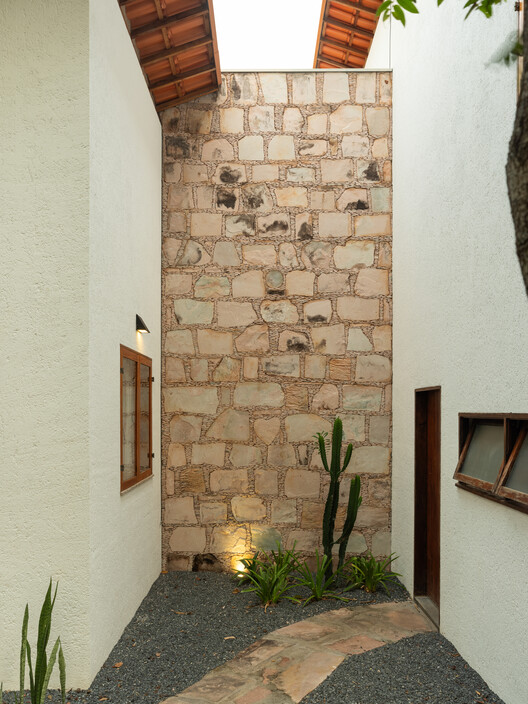 Casa Calumbi / Amanda Neuberger - Fotografia de Interiores, Tijolo