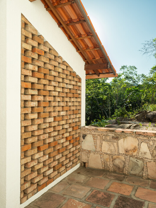 Casa Calumbi / Amanda Neuberger - Imagem 4 de 32