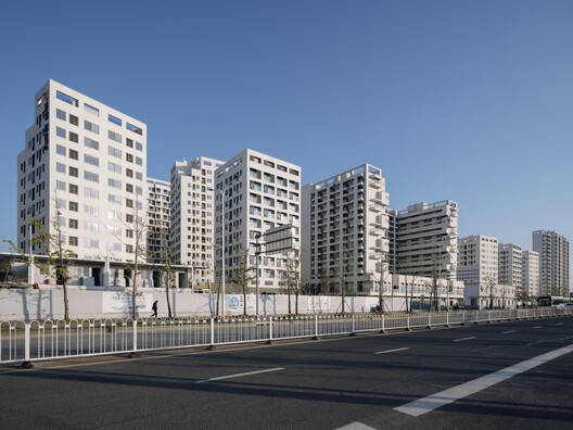 阡集创社区 / 高目建筑 阡集创社区 / 高目建筑 - 建筑图, 具体的