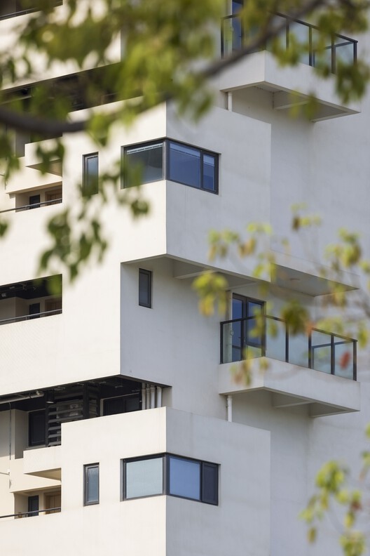 阡集创社区 / 高目建筑 阡集创社区 / 高目建筑 - 室内图, 阳台