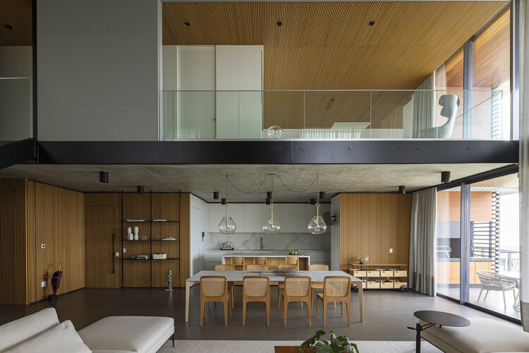 Apartamento Duplex 402 / Jobim Carlevaro Arquitetos - Mais Imagens