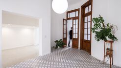 Casa Patio / Herrera Ungaro Arquitectos 