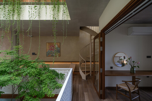 Casa de la Tía Cuatro / AHA Architects - Fotografía interior, Madera, Vidrio