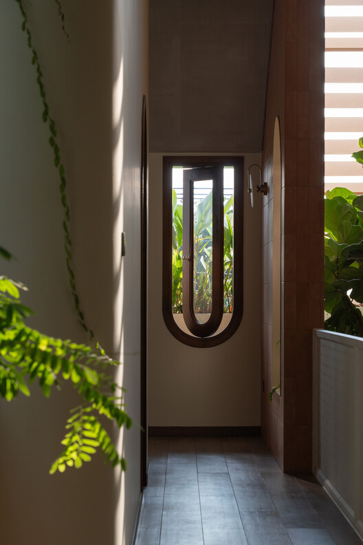 Casa de la Tía Cuatro / AHA Architects - Fotografía interior, Madera, Iluminación