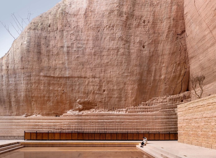 Beyond Manufactured Landscapes: Quarries as Sites for Interdisciplinary Collaboration - Image 4 of 30