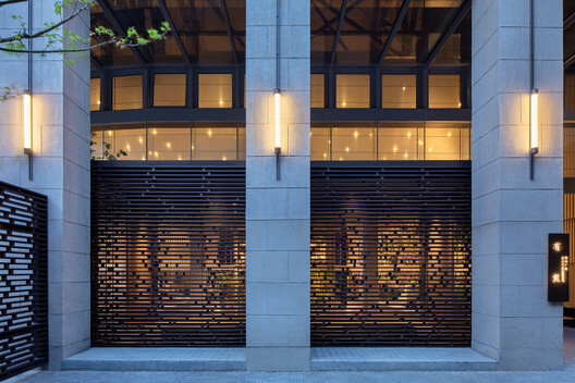 Jiangnan House Yangzhou Guangling / B.L.U.E. Architecture Studio Jiangnan House Yangzhou Guangling / B.L.U.E. Architecture Studio - Exterior Photography, Glass