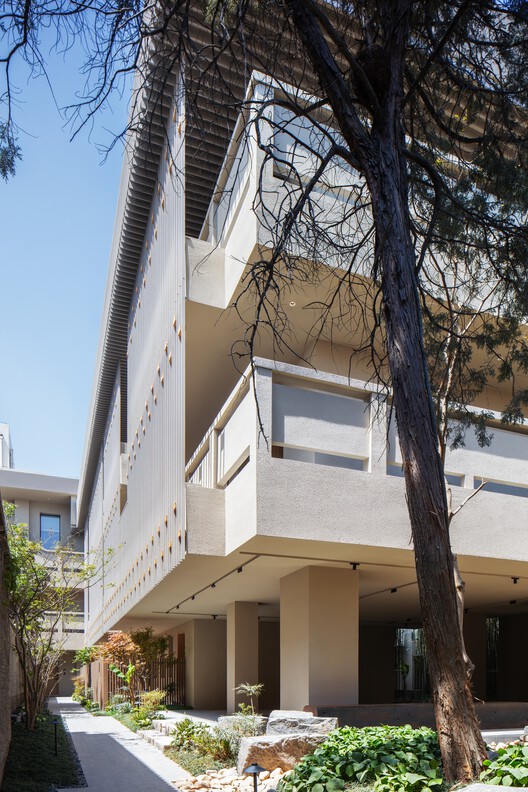 Jiangnan House Yangzhou Guangling / B.L.U.E. Architecture Studio Jiangnan House Yangzhou Guangling / B.L.U.E. Architecture Studio - Exterior Photography, Balcony