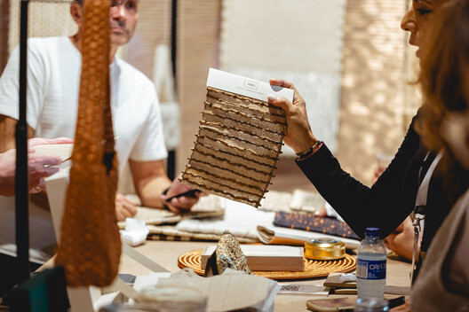 Perspectivas desde La Feria De Diseño Medellín: Bienestar, Innovación y Miradas Globales del Diseño - Imagen 3 de 22