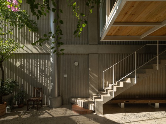 Casa Gia Dinh / G+architects - Fotografia de Interiores, Madeira