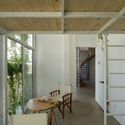 Gia Dinh / G+ Architects Casa - Fotografía interior, restaurante, madera, vidrio