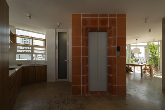 Casa Gia Dinh / G+architects - Fotografia de Interiores, Madeira, Iluminação, Vidro