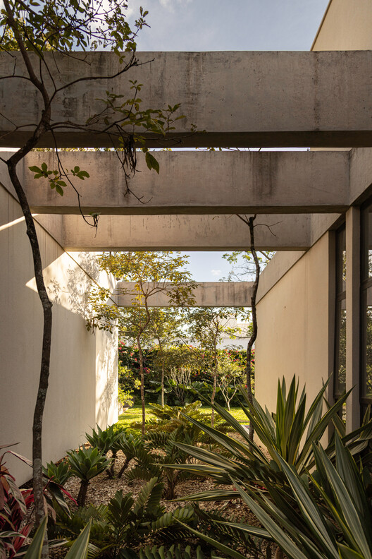 Balcón de casa/arquitectos de escuadrón - Imágenes 3 de 19