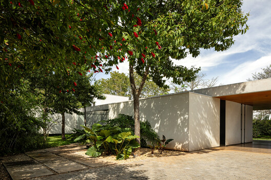 Casa Varanda / Esquadra Arquitetos Casa Varanda / Esquadra Arquitetos - Fotografia de Exterior, Jardim