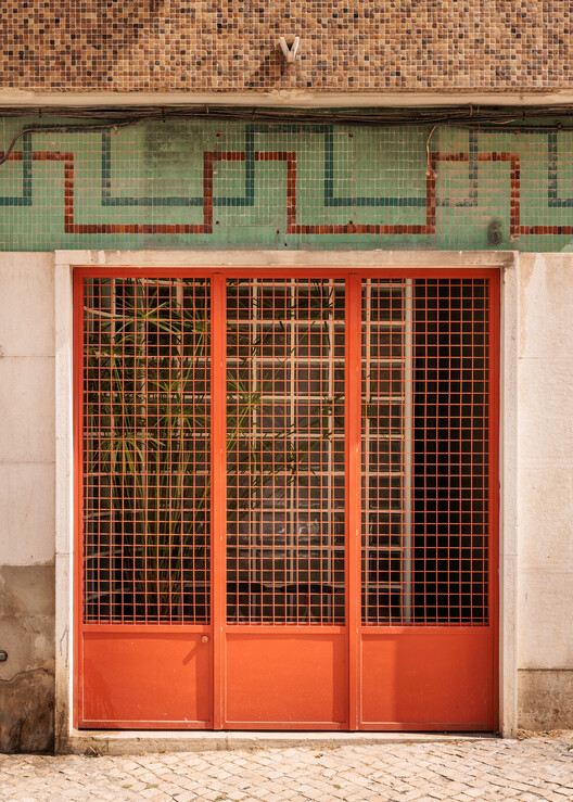 Transformação de Espaço Comercial para um Apartamento / Jose-studio - Fotografia de Interiores, Madeira